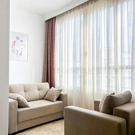 Delight 808 Appartement Golem (Tirana)